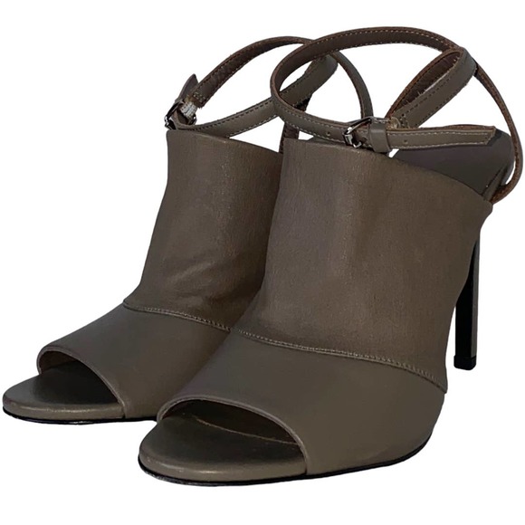 VINCE. Grace Light Taupe Gray Leather Mule Heel sz 6 US Ankle Strap Open Toe - Picture 4 of 11